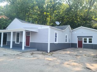 14 Skidmore St, Cleves, OH 45002