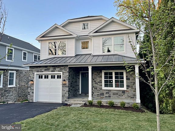 2nd image of 776 Lawson Ave
