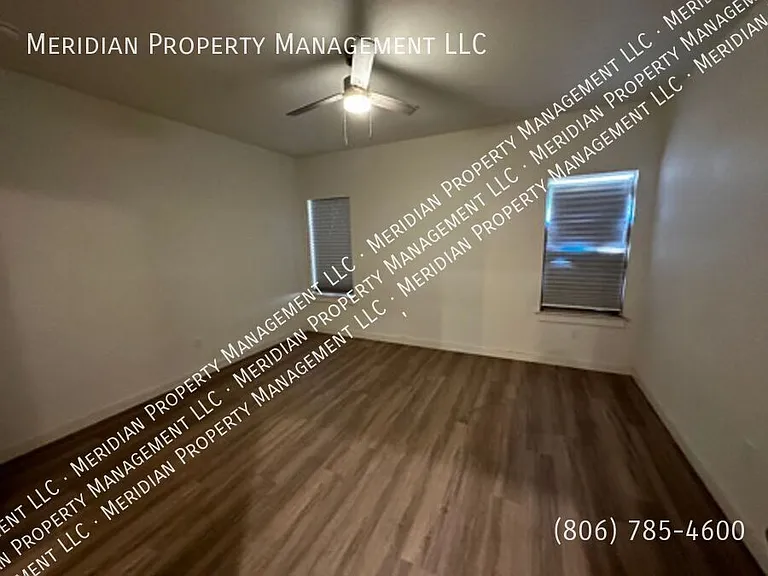 1215 N Evanston Ave — Photo 13