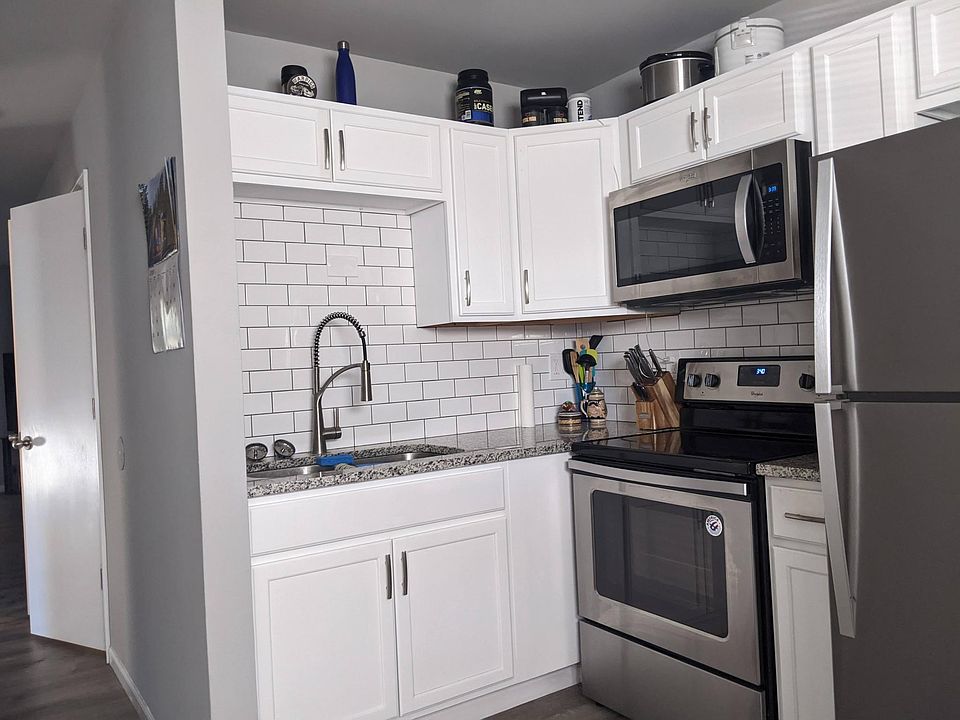1st image of 7339 Parrish Ave APT 4