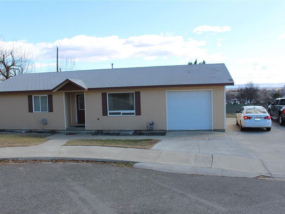 1st image of 900 S 1st St