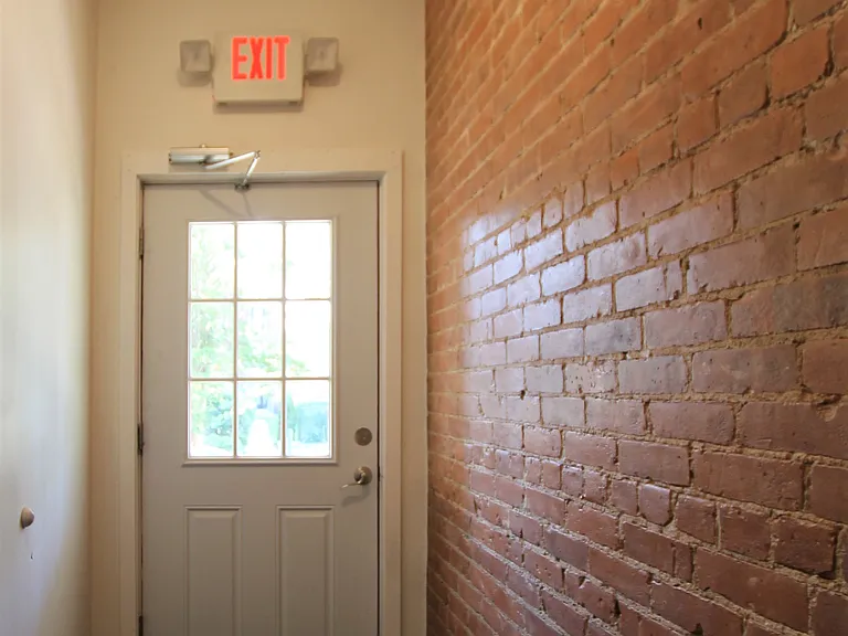 210 Waterman St #9 — Photo 5