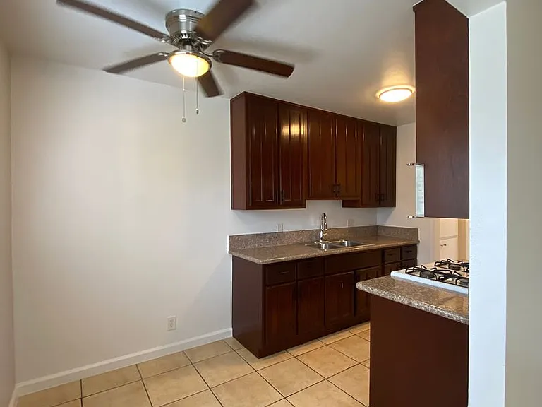 6151-6163 Linden Ave — Photo 5