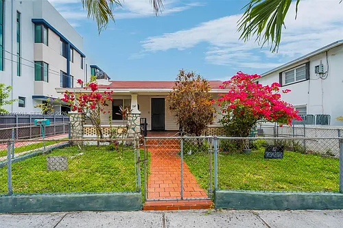 1243 SW 3rd St Photo 1 1243 SW 3rd St Photo 1