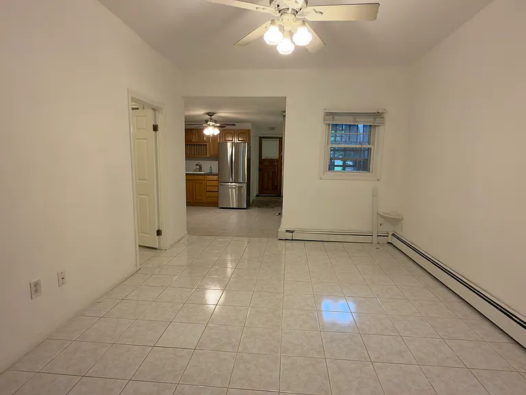 791 Saratoga St #1 — Photo 2