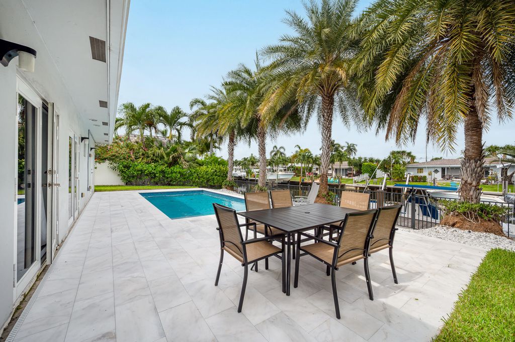 249 SE 3rd Ave, Pompano Beach