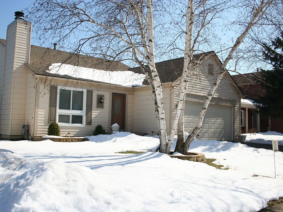 1st image of 95 Knightsbridge Dr