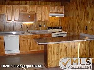Roomy Kitchen