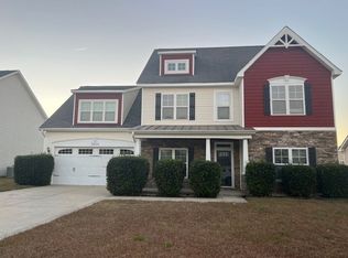 3520 Castlefield Ln, Fayetteville, NC 28306