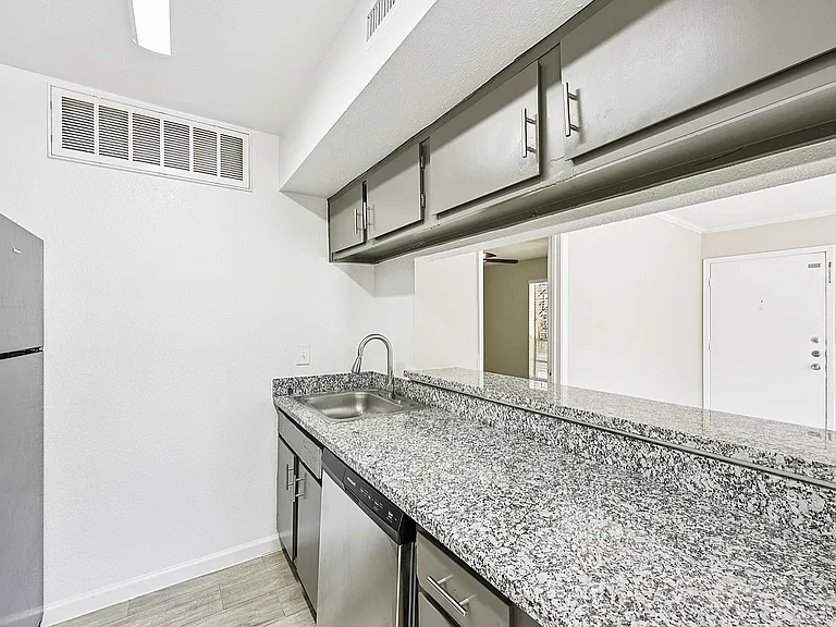 30-print-Woodchase Dr Unit 35-S2603-007