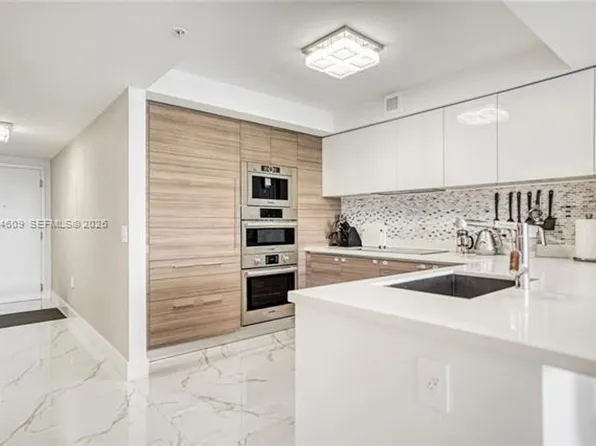 330 Sunny Isles Blvd, North Miami Beach, FL