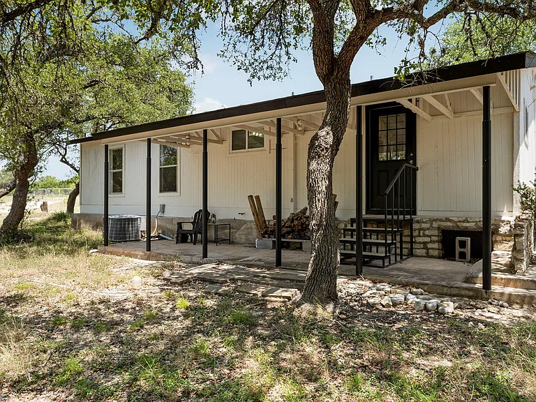 2591 Spring Valley Dr — Photo 30