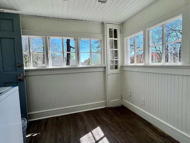 2998 Memorial Dr SE — Photo 14