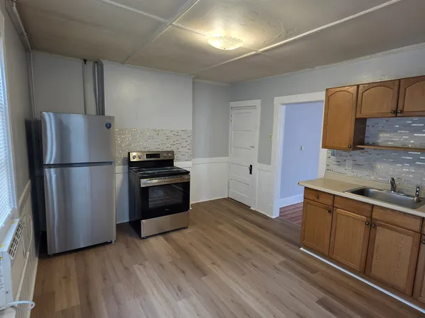 64 Hartford Ave #68, Enfield, CT 06082
