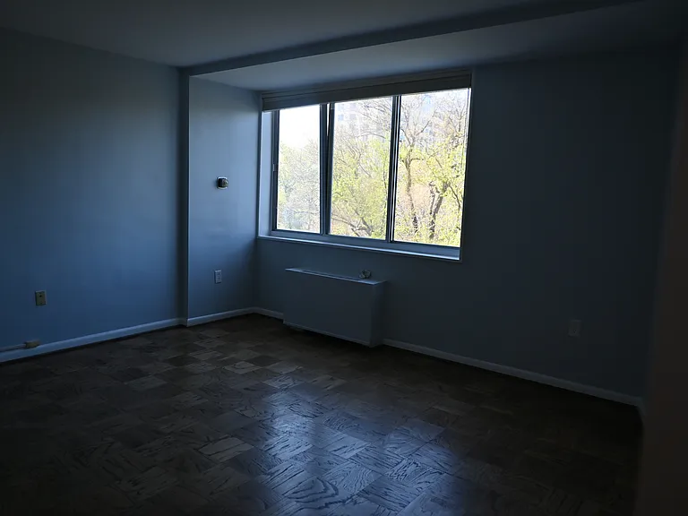 10500 Rockville Pike #415 — Photo 15