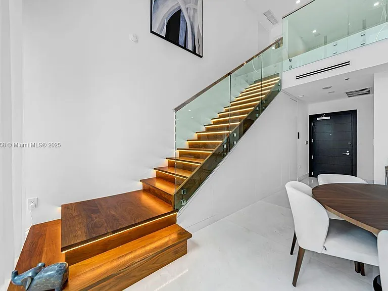 200 Biscayne Boulevard Way #1406 — Photo 7