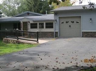 1894 Bellmeade Dr, Altoona, PA 16602