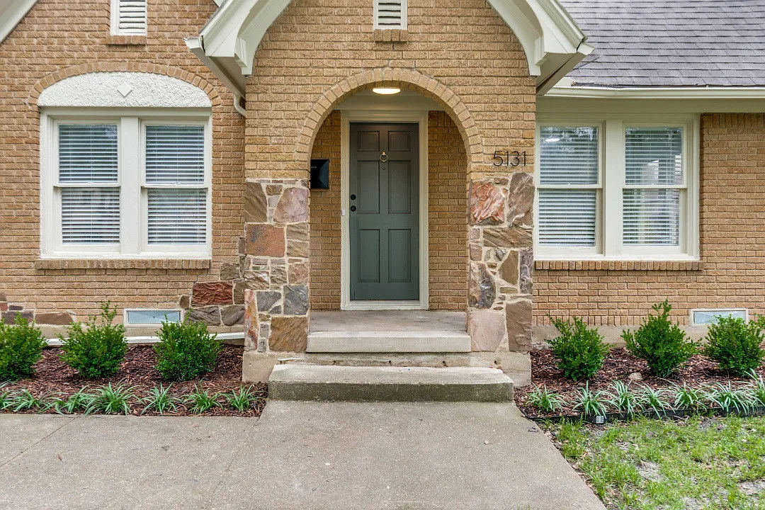 2 bed, 1500 sqft, $3,500 — Photo 2