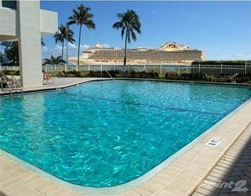 5th image of 2100 S Ocean Dr APT 6E