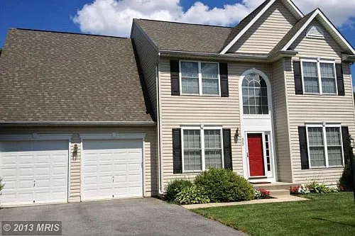 900 Alexander Dr photo 1