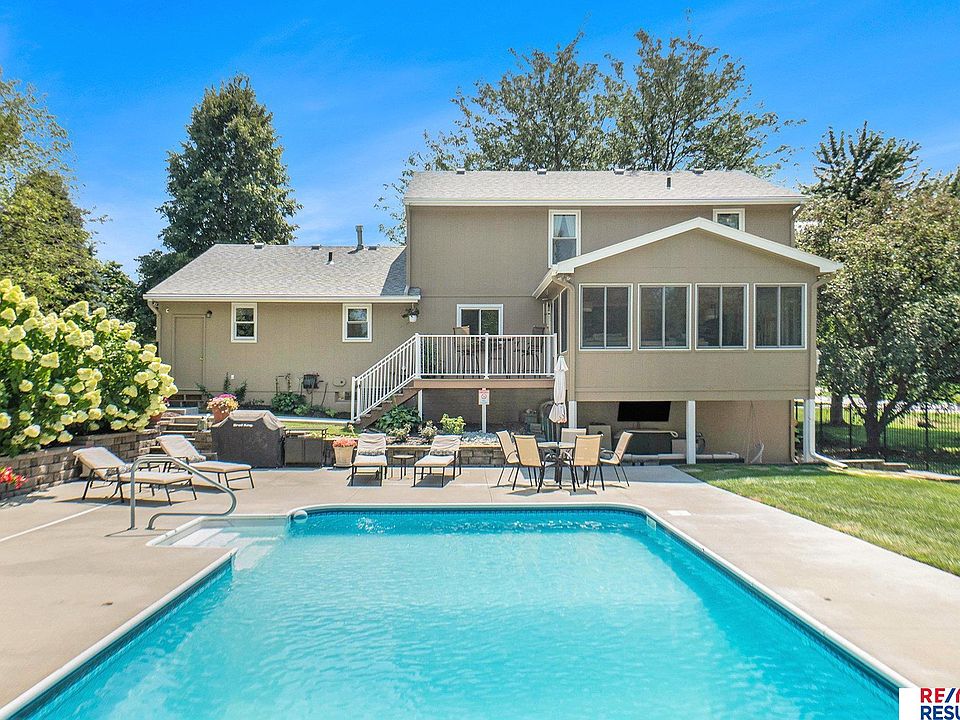 1st image of 21938 Trailridge Blvd