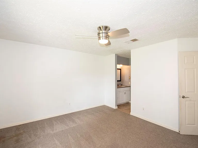 2914 Tarpon Dr — Photo 23