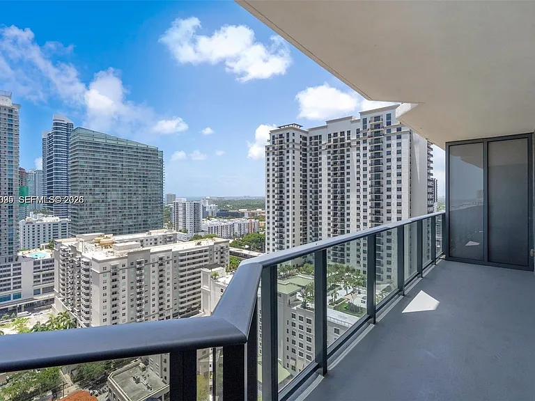 45 SW 9th St #2204 — Photo 20