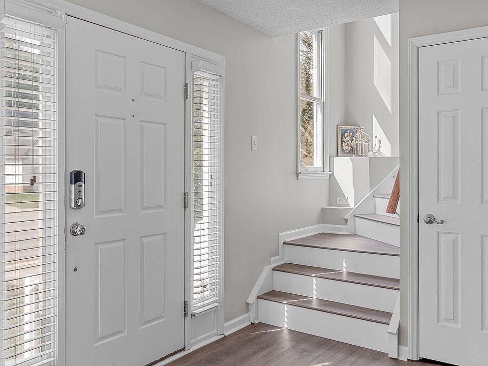 1st image of 2345 Florida Ct