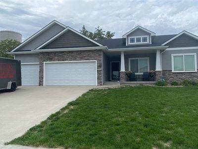 2171 SE Fox Valley Dr, West Des Moines, IA, 50265