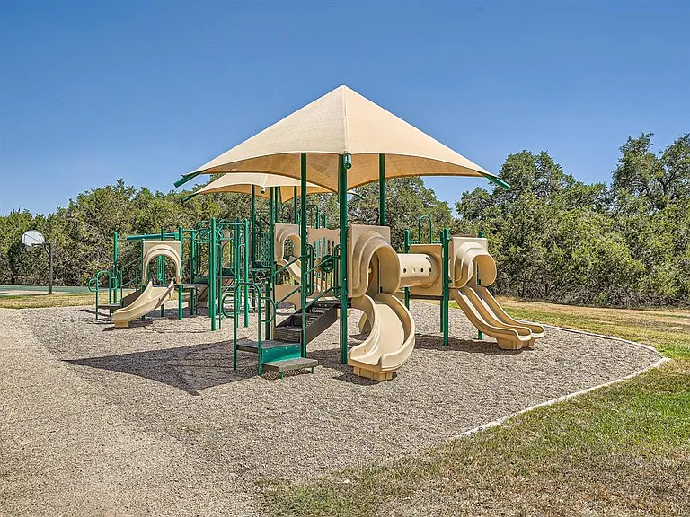 334 Blazing Star Dr — Photo 32