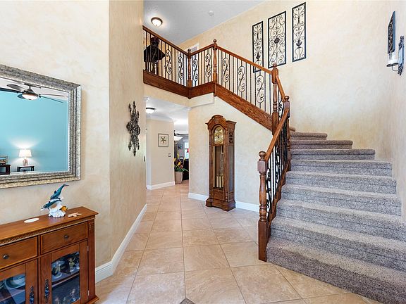 5th image of 4170 NW 66th Avenue