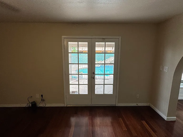 6228 W Cortez St — Photo 30
