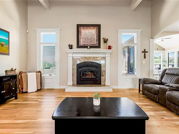 5th image of 24406 Woodland Cir