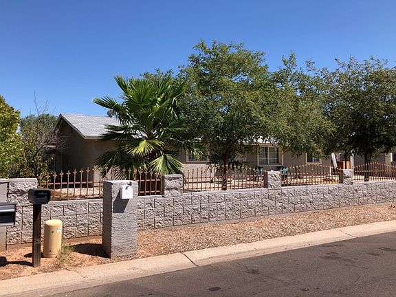 3rd image of 8024 E Juanita Ave
