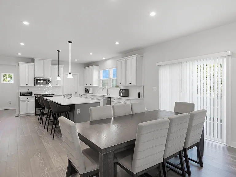 10706 Green Leaf Run — Photo 15