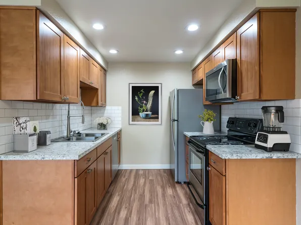 Del Mar Village Apartments, 12828 Newcastle Way APT 106, Newcastle, WA 98056