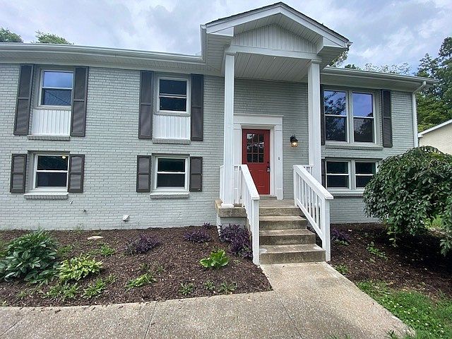 1st image of 205 Whorley Dr