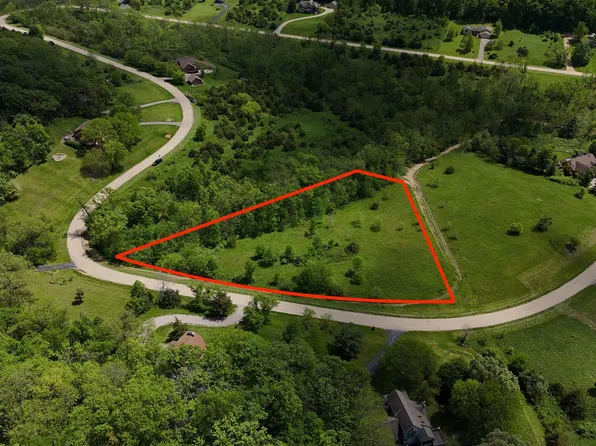 60 Sugarcreek Trl, Galena, IL 61036
