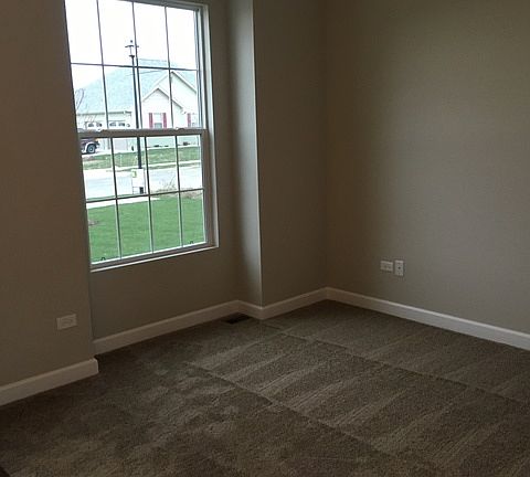 5th image of 1234 Callaway Dr N