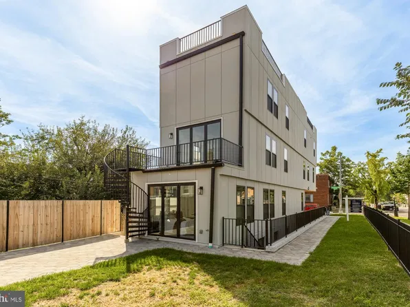 1516 Levis St NE #2, Washington, DC 20002
