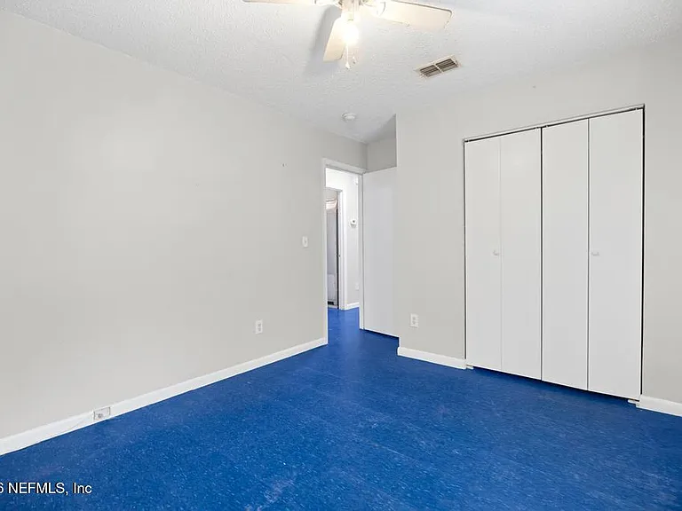 850 Spearing St — Photo 17