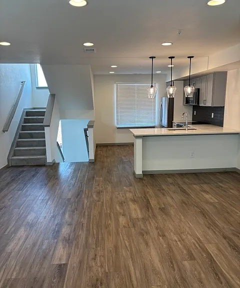 2650 S Federal Blvd #12 — Photo 11