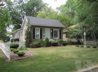 917 Harris St, Cherokee, IA 51012