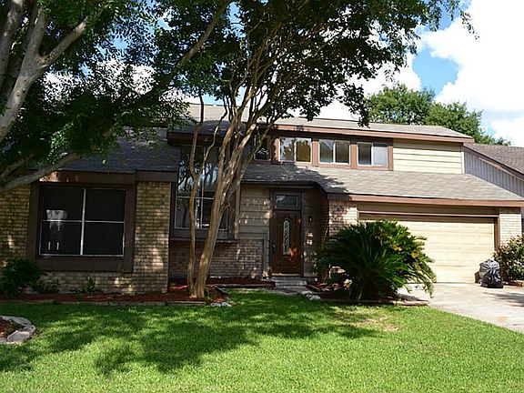 3rd image of 12331 Braesridge Dr