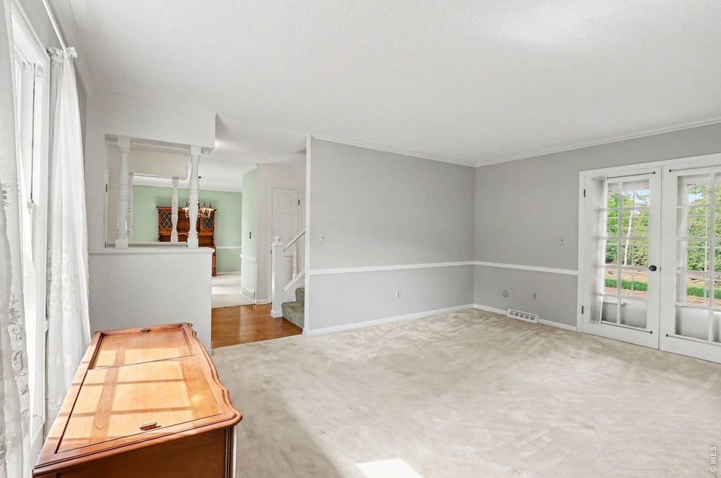 1433 Antero Dr