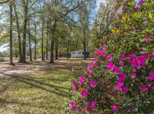 8379 Stokes Rd, Laurel Hill, FL 32567