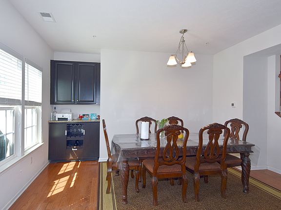 Counter top in the dinning area gives extra storage