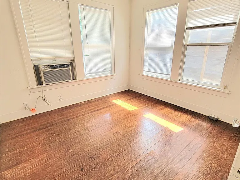 1238 Peden St #2 — Photo 9