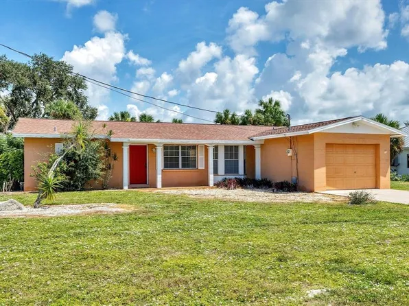 208 Montana Ave, Nokomis, FL 34275