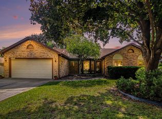 37885 Margareta Dr, Livonia, MI 48152